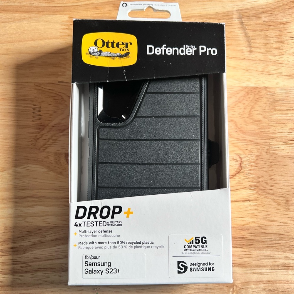 OtterBox Defender Pro Black Case for Samsung Galaxy S23+